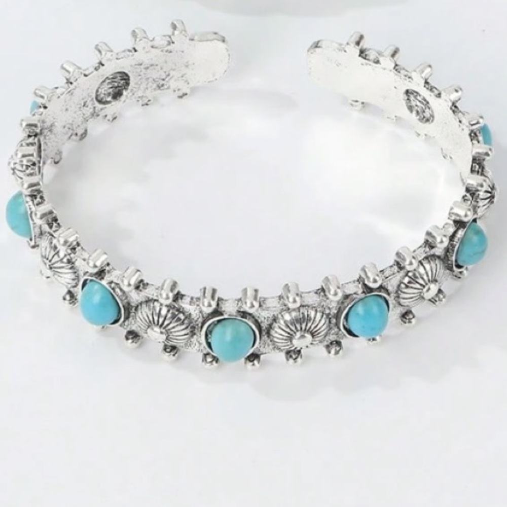 Turquoise and Silver Bracelet
